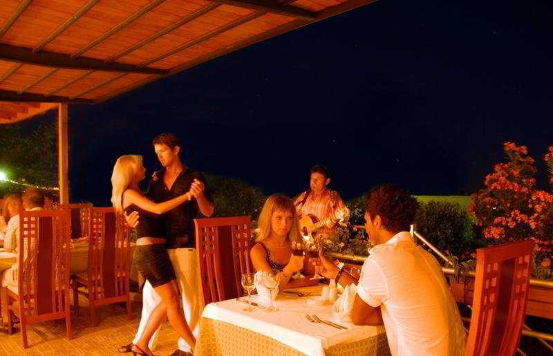 Club Paradiso Alanya Buitenkant foto